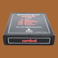 Atari 2600 VCS CX2600A 4 Switch Woodgrain Console Bundle Combat Game Paddles