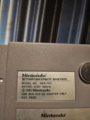 Nintendo Entertainment System NES-001 Original 1985 Console & Controllers Tested