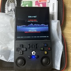 R36MAX Retro Handheld Game Console, 4.0 Inch 720X720 IPS Screen, 128GB