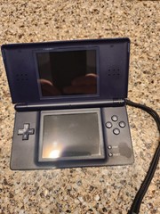 Nintendo DS Lite Blue With 2 Games And 2 SD Cards With Games