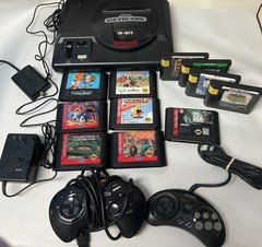 Sega Genesis 16 Bit Console 1601 BUNDLE W/Controllers 1650+ 1470, Power, 11 Game
