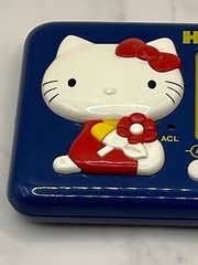 Sanrio Hello Kitty SEASIDE HOLIDAY Game Watch Tomy Handheld Console Japan Used