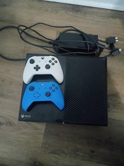 * Microsoft Xbox One 500GB Black Console – 1 Year Warrany!
