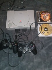 Sony PlayStation 1-Game Console-Two Controllers-2 Games Included