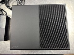 USED MICROSOFT XBOX ONE 1540 VIDEO GAME CONSOLE 500GB (QUC027557)