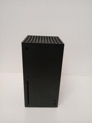 1TB MICROSOFT XBOX SERIES X CONSOLE – CONSOLE & CORDS ONLY (P08036817)