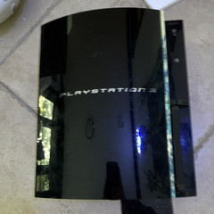 PS3 Slim Black w/ two Controller Ceche 01 serial number : CE922184123