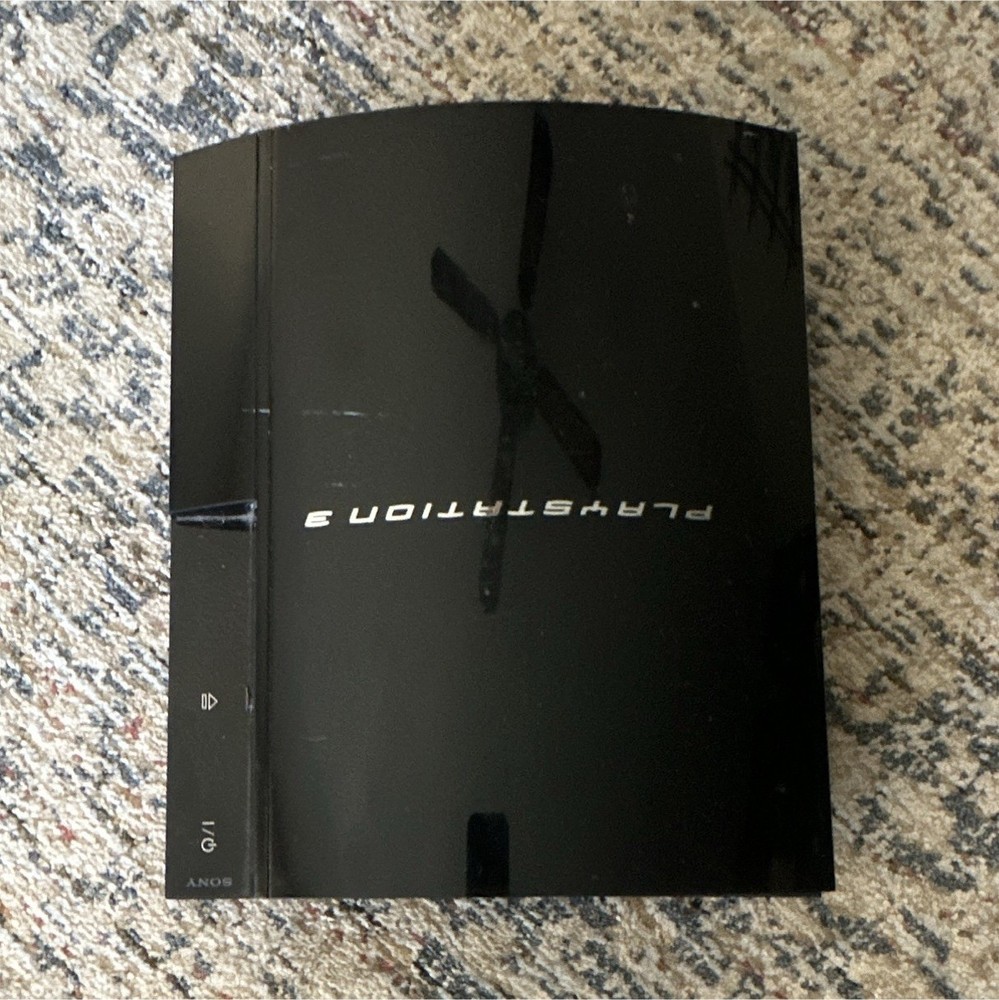 Sony PlayStation 3 PS3 20GB Black Blu-Ray 1080p NTSC-U/C 2006 CECHB01