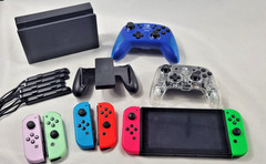 Nintendo Switch HAC-001-01 Handheld System with Accessories *Please Read*