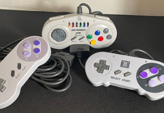 Super Nintendo Entertainment System Mixed Lot of 3 Aftermarket Wired Controllers