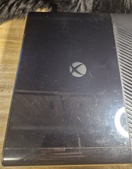 Xbox 360 E 320GB 1538 Console Bundle – 10 Games Controller Tested Working
