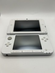 [A-rank] Nintendo 3DS LL XL console Airou White with Charger/Stylus
