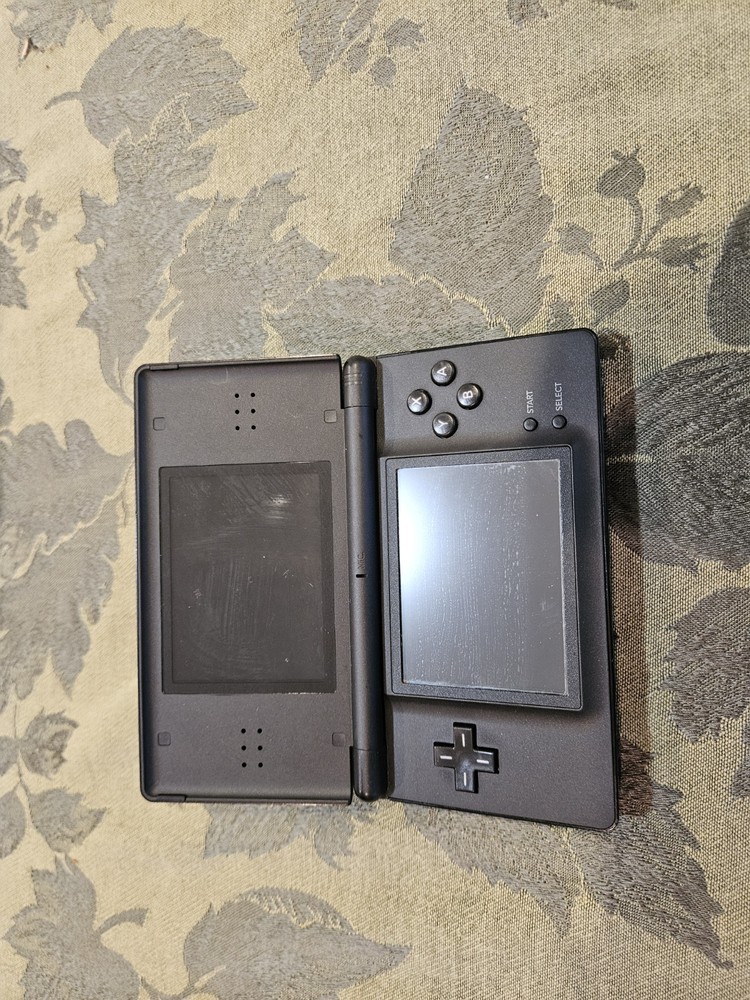 Nintendo DS Lite Handheld System – Onyx Black