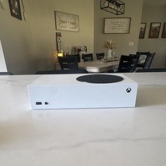 Microsoft Xbox Series S White Console Wi-Fi Capability with Pink Controller