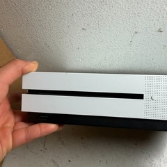 Microsoft Xbox One S 1681 500GB White Slim Edition 4K (UHD) Game Console ONLY