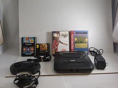 SEGA Genesis II 16MB Home Console 5 games bundle/w Sonic 2. Tested.