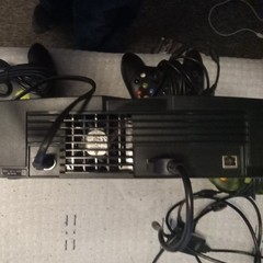 Microsoft Xbox Launch Edition with games and controller 8GB Home Console – Black
