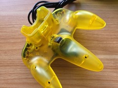 N64 Nintendo 64 clear Yellow / green Funtastic Console Re-Shelled Region Free