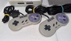 Yobo FC Twin SNES Console 2 Player Bundle w/ 14 Genuine Nintendo Games Plug Play