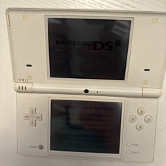 Nintendo DSi TWL-001 White Dual Screen Handheld System – Used [No Stylus] W Game