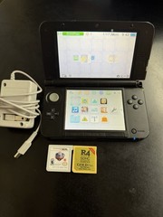 Nintendo 3DS XL Black/Blue Handheld Wi-Fi/ Charger, Games, R4 READ DESCRIPTION