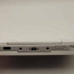 Sony PSP 1000 White Beige Handheld System Wi-Fi Capability CFW ready.