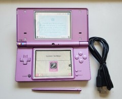 Nintendo DSi purple Handheld System + charger FAST SHIPPING
