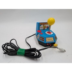 Namco Ms Pac-Man Plug & Play TV Games Jakks Pacific 5-in-1 Retro Arcade Joystick