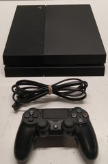 USED SONY PLAYSTATION 4 IN GOOD CONDITION AS PICTURED COMES W/CON TE (P10023482)