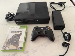 Xbox 360 E Console 250GB Black Model 1538 WITH Controller xb360 Microsoft TESTED