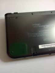 Nintendo New 3DS XL Handheld Gaming System Black Gray Good Shape w/ Charger