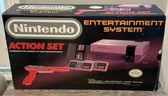 Nintendo NES Action Set Bundle Box 2 Controllers Zapper 3 Games TMNT Dr. Mario
