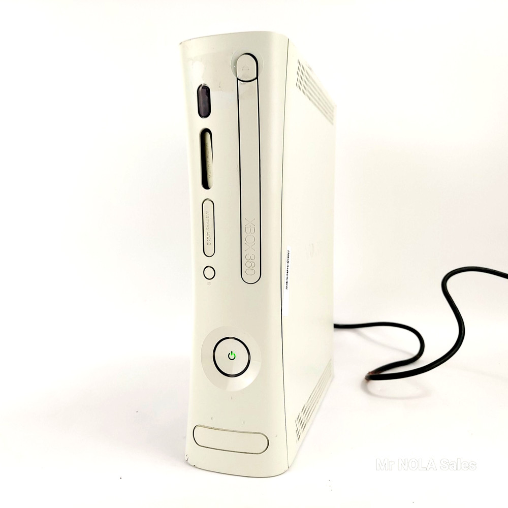Microsoft Xbox 360 White Console Parts-repair – Broken Eject Button – Powers On