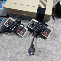 Nintendo Entertainment System NES Console w/ Excitebike & Others – 2 Controllers