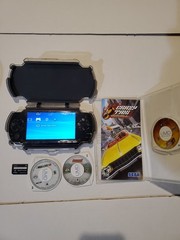 Used psp 1000 with case and 3 games and 32 mb memory card and charger
