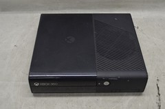 Microsoft Xbox 360 e Model 1538 Black No HDD Video Game Console *Console Only*