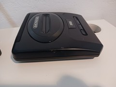 SEGA Genesis Console Model 2 MK-1631 Bundle + Authentic Sonic 2 + 1 Controller