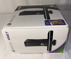 Microsoft Xbox 360 Complete In Box Gaming Console, Kinect, Controller, Game