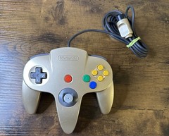 Nintendo 64 Gold Toys R Us Console W/Controller & Games (Tested/Wires Included)