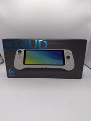 Logitech G CLOUD Handheld Gaming Console Portable 64GB 7&Prime; + 256GB SD games card