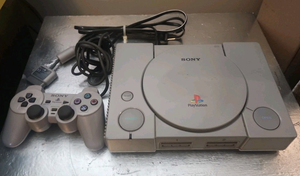 Sony PlayStation 1 PS1 Original Console System Bundle – Tested and Works