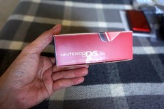 Nintendo DS Lite Handheld System – Crimson / Black with Original Box + 4 Games