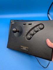 SNK Neo Geo X Gold Limited Edition Console With Controller – Works But Read