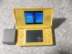Nintendo DS Lite Pokémon Edition 4MB Yellow Handheld System 2