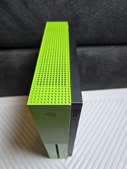 MICROSOFT XBOX ONE S 1681 500GB Slim CONSOLE BUNDLE 16 Games, 1 Controller
