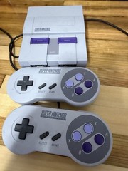 Nintendo Super Nintendo Entertainment System SNES Console w/ Controllers, RCA, …
