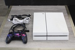Sony PlayStation 4 500GB Glacier White Console – Destiny with Black Controller