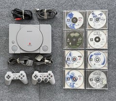 Sony PlayStation 1 PS1 SCPH-7001 Console Bundle 2 Controllers 8 Games Tested