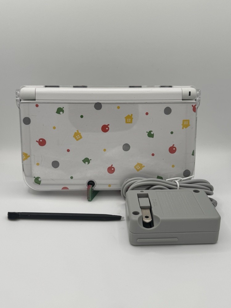 *US SELLER* Nintendo 3DS LL Animal Crossing Edition | Region Free W/ Charger