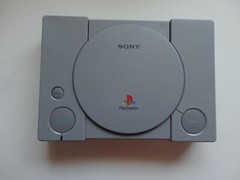 Sony PlayStation 1 Launch Edition Console – Gray + 2 controllers, cables ps1